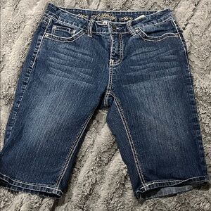 Y2k vintage royalty bermuda short